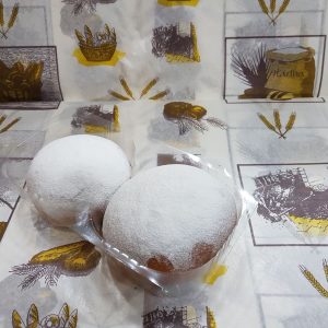 BOLAS DE AZUCAR Y CREMA DE VAINILLA